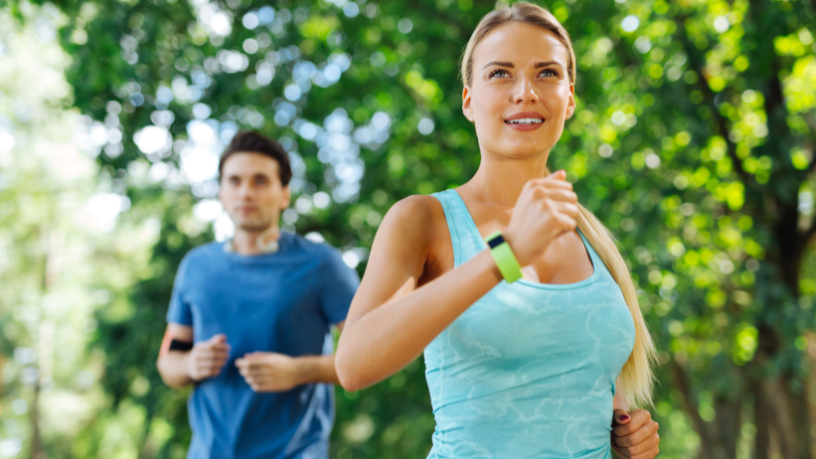 Gustavo Luíz Guilherme Pinto apresenta estratégias simples que aumentam a energia e regulam o metabolismo ao longo do dia com inteligência corporal.