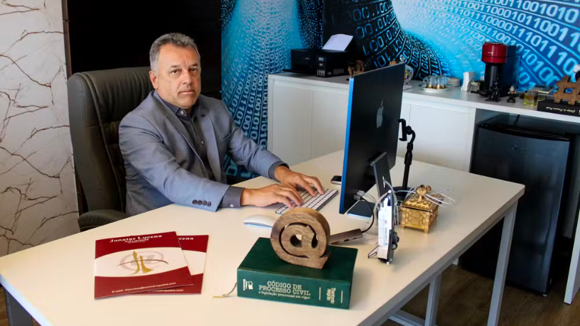 O caso do cachorro Orelha revela a fragilidade da atuação do Estado diante da violência animal, avalia Dr. Jonatas Lucena.