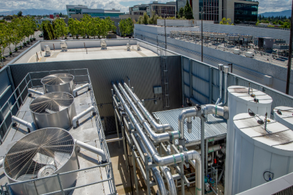 A captação de água bruta é etapa essencial para garantir o abastecimento urbano seguro, explica EBS – Empresa Brasileira de Saneamento.